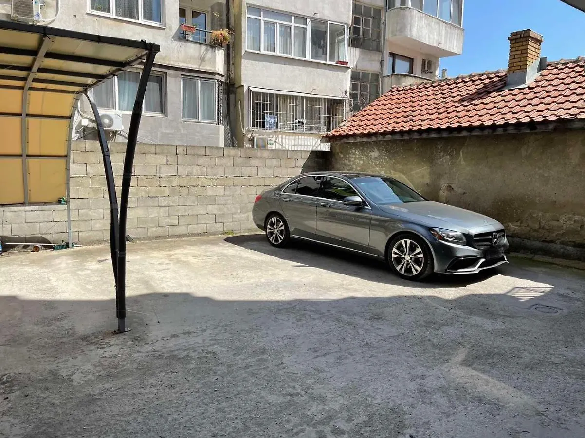 Colibri Central Apartment Varna 0*,  Bulgaria